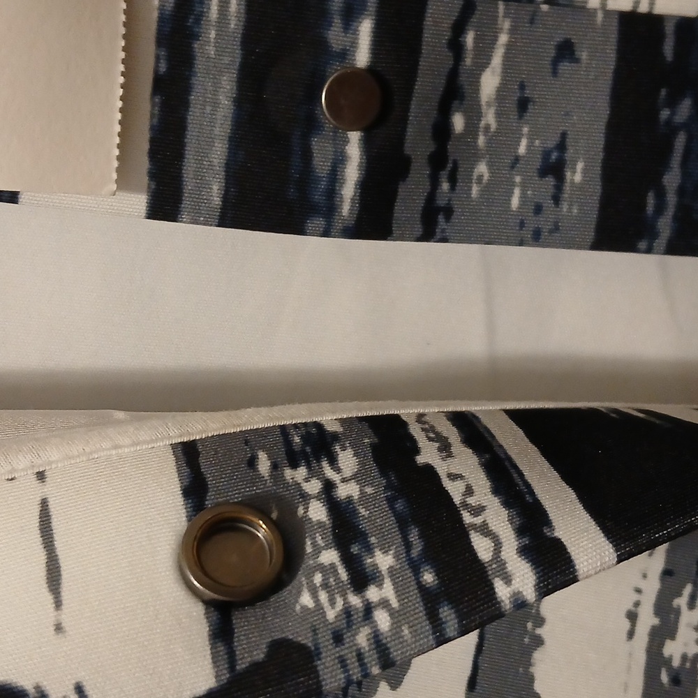 Gray Patterned Bomber Jacket - Picture 4 of 6